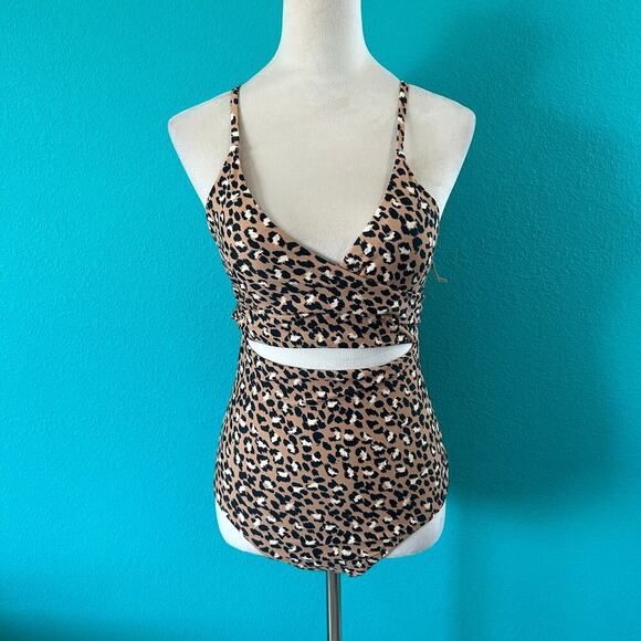 NWT Aerie Leopard Full Coverage One Piece Swimsuit Raw Sienna Swim Beach M Long - Picture 3 of 6